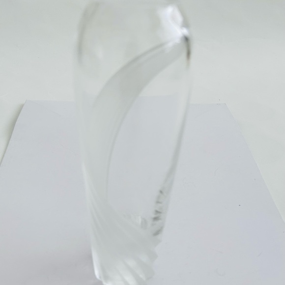 Vintage Lenox Bud Vase ~Windswept Heavy Cut Lead Crystal 7 inch Signed - Picture 2 of 13